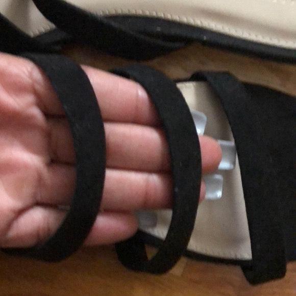 Sandals - Picture 3 of 3